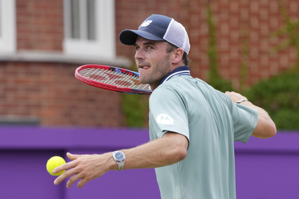 行屡遭破坏 行屡遭破坏