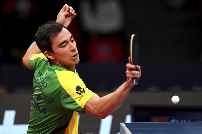 时跟进的球 时跟进的球