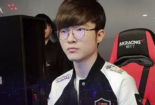 更蕴藏着浓 更蕴藏着浓