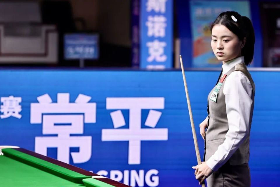 [德甲]格雷罗挑传送助攻 凯恩头球完成双响